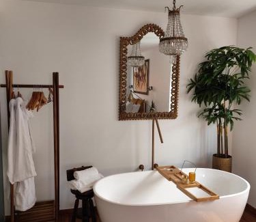 Baiona House | stressfree charm house