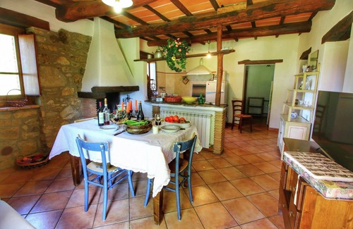 Ortignano Raggiolo Other | Striking Farmhouse, Ortignano