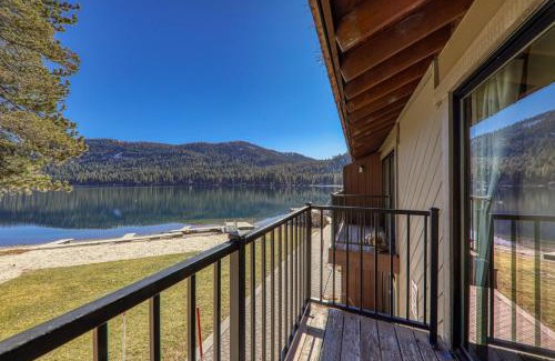 Truckee House | Striking Studio w/Lake View #244 at Donner Lake Village