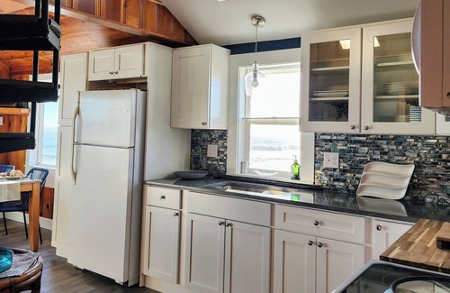 Jerusalem House | Striped Bass Villa - Beachfront Vacation Home