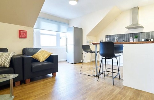 Rusholme Apartment | Student Only Ensuite Room at Manchester