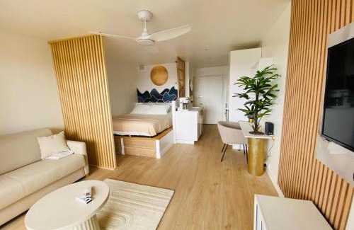 Marigot Apartment | Studi0 coco0n, vue sur la marina