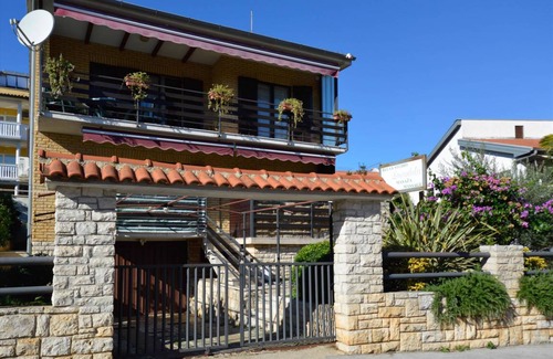 Pjescana Uvala Apartment | Studio 150 m from the beach