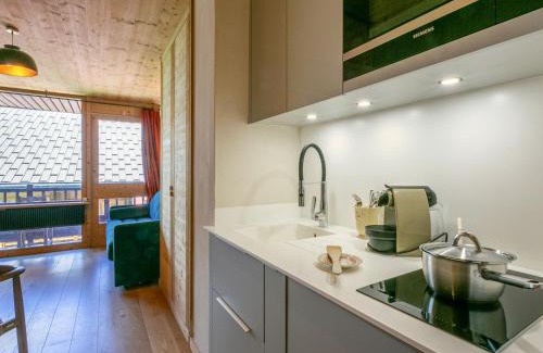 Val-d'Isere Apartment | Studio 19m², Balcon, Accès pistes - Val d'Isère - FR-1-694-360