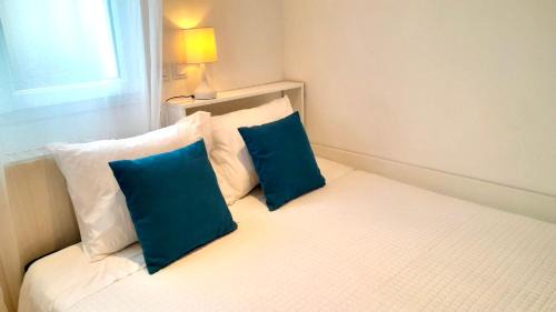 Les Boutareines Apartment | Studio 2 people Half Chemin Paris and Disneyland
