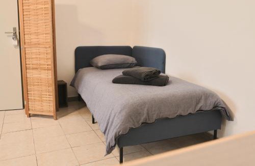 Pont-Saint-Esprit Apartment | Studio 3 couchages à Pont-Saint-Esprit