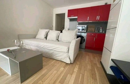 Centre Ville Apartment | Studio 30m2 near Paris