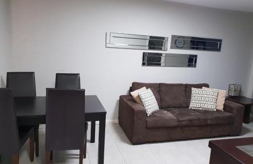 Fremantle Apartment | Studio 4 - ground floor Fremantle apartment