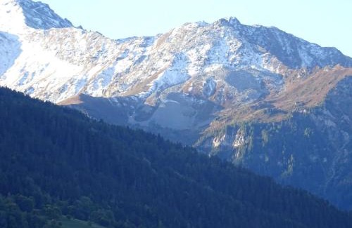 Bourg-Saint-Maurice Apartment | Studio 4 pers avec balcon à Bourg Saint Maurice, proche centre et commerces - animaux acceptés - FR-1-411-110