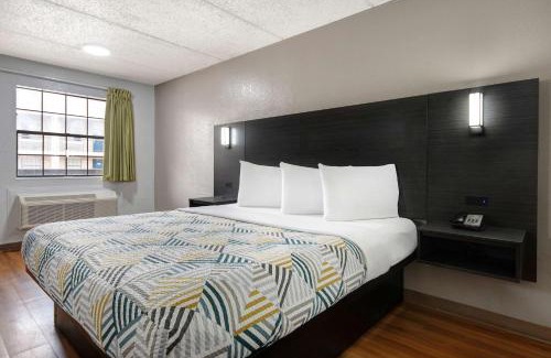 Medical Center District Hotel | Studio 6 San Antonio TX Northwest Medical Center