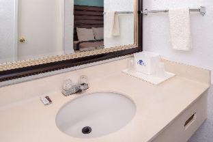 Delano Hotel | Studio 6 Suites Delano, CA