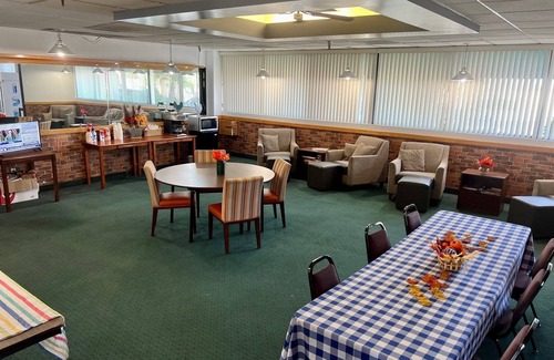 Lake Havasu City Hotel | Studio 6 Suites Lake Havasu City, AZ