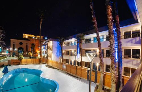 Civic Center Hotel | Studio 6 Suites Stockton, CA Waterfront