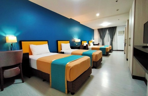 Loyola Heights Hotel | Studio 89 Katipunan QC