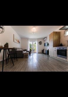 Jesenice Apartment | Studio Apartman Sapore Di Mare