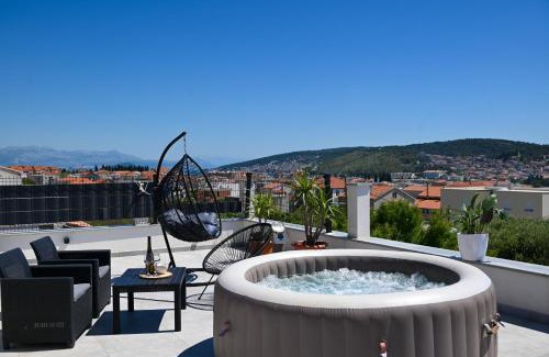 Trogir Apartment | Studio apartman with jacuzzi on rooftop