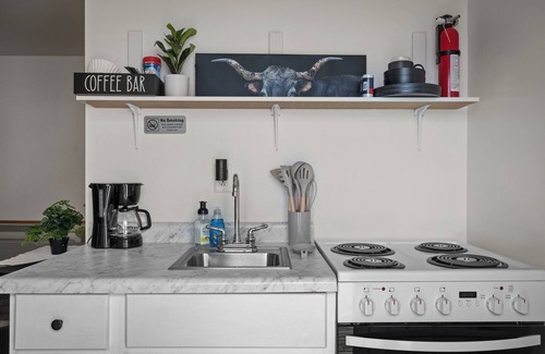Moorcroft Apartment | Studio Apartment #2 In Moorcroft Wyoming Located Near Keyhole Lake