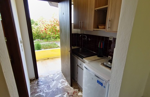 Melikia Apartment | Studio Apartment 'Alexandra Studio 7' with Private Balcony & Wi-Fi
