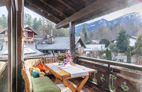 Untergrainau Apartment | Studio Apartment 'Aschaubichl - Wohnung Bergaurikel' with Mountain View, Balcony and Wi-Fi