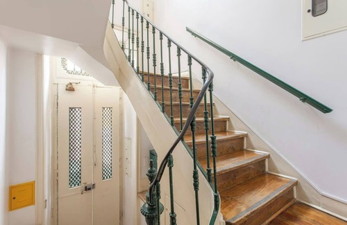 Mouraria Apartment | Studio Apartment Located Central Lisbon