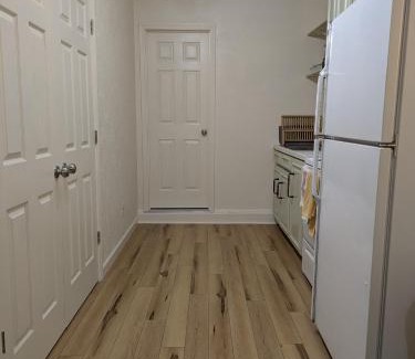 Tyler Apartment | Studio Apartment near Hospitals, TJC and Downtown