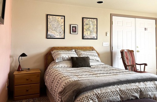 Hot Springs Apartment | Studio apartment stunning views near hot springs!