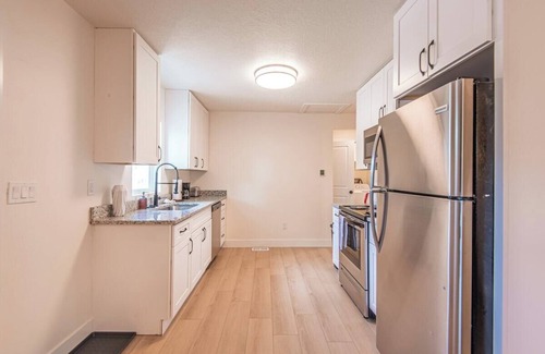 Liberty Wells House | Studio Apartment Near City Center — Self Check-in