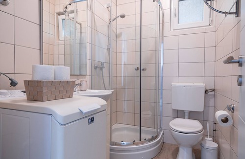 Stobrec Apartment | Studio Apartment with garden