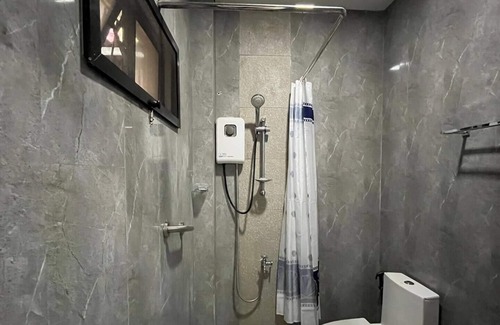 Dauis Apartment | Studio B, Loft (M&K’s Guest House)