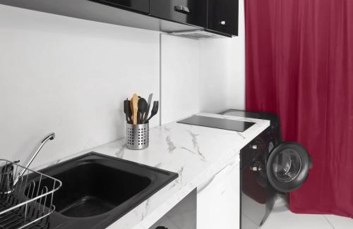 Bessan Apartment | Studio BAROK proche autoroute, plages et attractions, Wifi - TV, calme