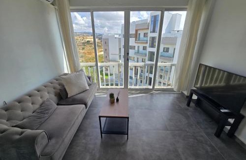 Agios Tychon Apartment | Studio by The Sea
