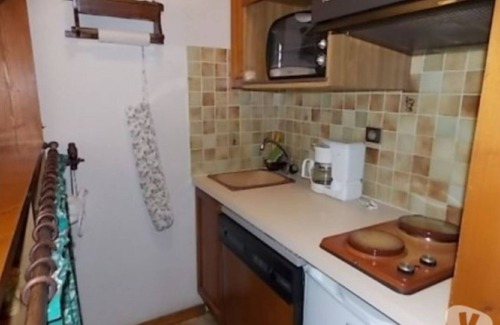 Pralognan-la-Vanoise Apartment | STUDIO Cabin 4 people with SOUTH BALCONY