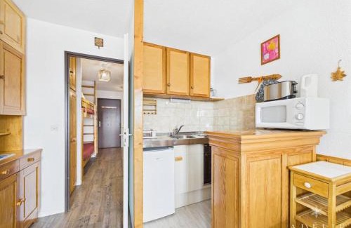 La Rosiere Apartment | Studio cabine 4/5 pers, balcon exposé sud, à 50m des pistes, parking inclus - FR-1-398-513