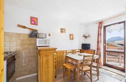 La Rosiere Apartment | Studio cabine 4/5 pers, balcon exposé sud, à 50m des pistes, parking inclus - FR-1-398-513