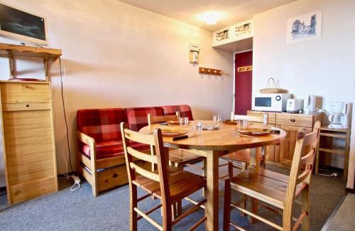 Chamrousse Apartment | Studio cabine 4 pers, animaux admis, pied des pistes - FR-1-340-106