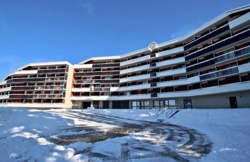 Chamrousse Apartment | Studio cabine 4 pers proche pistes, animaux admis - FR-1-549-62