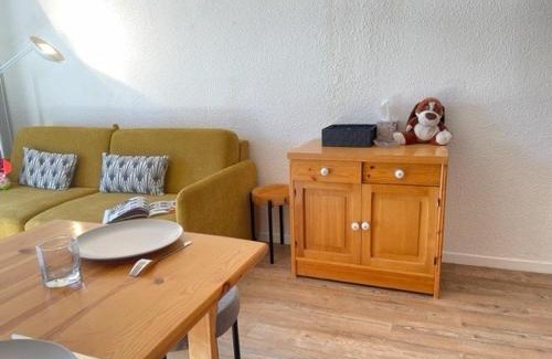 Risoul Apartment | Studio cabine, 4 pers, Risoul, proche commerces, Cuisine équipée, Balcon, Animaux acceptés - FR-1-330-559