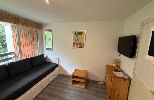 Prapoutel Apartment | Studio cabine avec balcon et équipements pratiques - FR-1-557-54