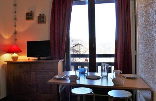Risoul Apartment | Studio cabine calme, 4 pers, pied des pistes - Risoul 1850 - FR-1-330-194
