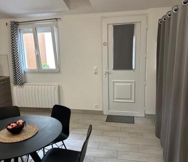 Mitry-Mory Apartment | Studio calme