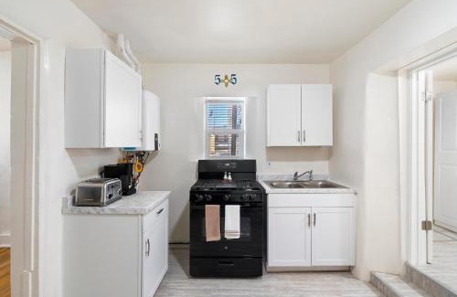 South Capitol Apartment | Studio Casita-15 min walk to Downtown Plaza