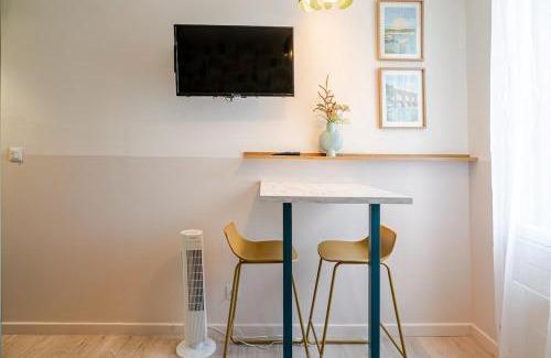 Les Beaux-Arts Apartment | Studio centre 10 min gare comedie