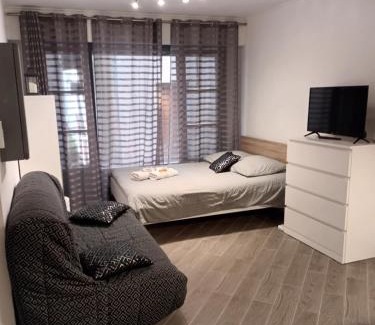 Castellane Apartment | Studio Centre ville Castellane