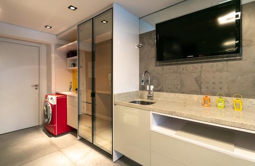 Reboucas Apartment | Studio Charmoso Central - 7th003
