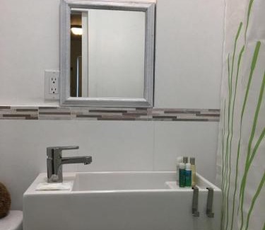 Coral Way House | Studio close to Everything