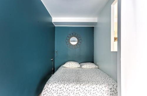 Prado - Republique Apartment | Studio Cosy Merle