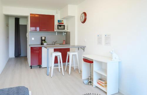 Beaulieu - Maladrerie - Saint-Paul Apartment | Studio Cosy & Parking privé proche Centre CAEN