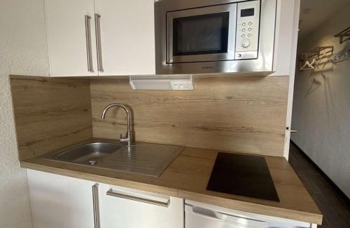 Eclose-Est Apartment | Studio cosy pour 4 à L'Alpe d'Huez avec animaux admis - FR-1-405-356