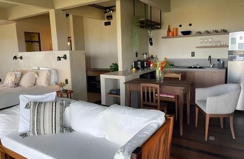 Barra de Ibiraquera Apartment | Studio dos Imbês frente ao mar