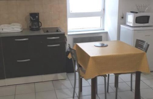 Audierne Apartment | studio entier 2 personnes centre ville
